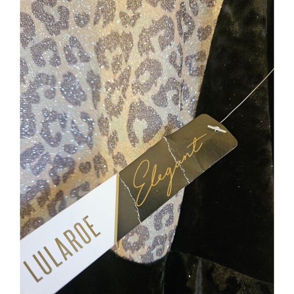 Size Medium Top New with Tags Sparkly - Picture 4 of 10